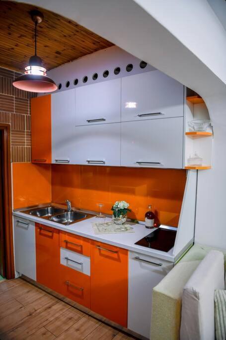 Magda Studio In Berat Center Extérieur photo