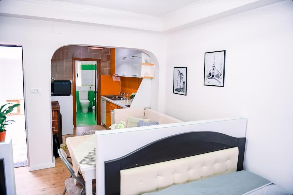 Magda Studio In Berat Center Extérieur photo