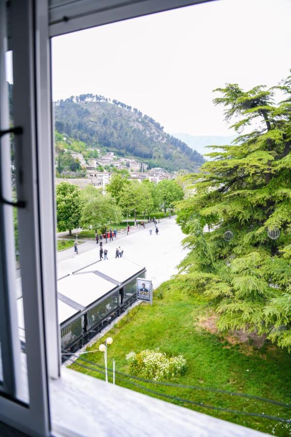Magda Studio In Berat Center Extérieur photo