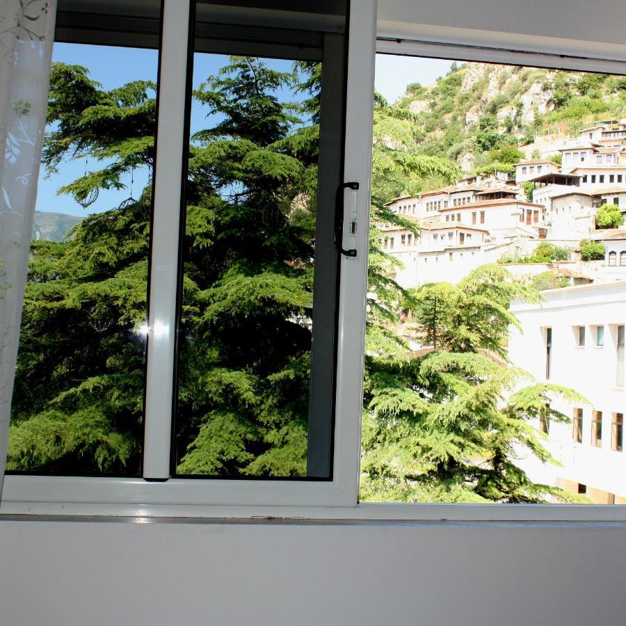 Magda Studio In Berat Center Extérieur photo